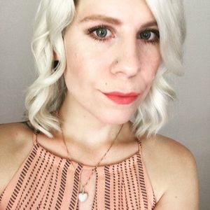 Meet your Posher, Rebecca